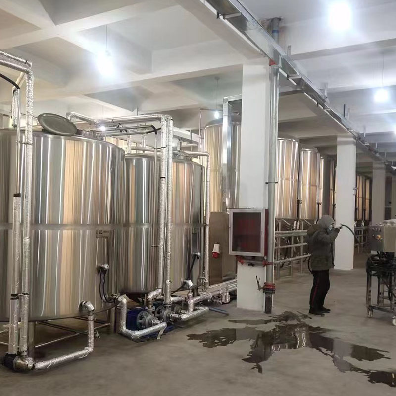 隆林精酿啤酒设备